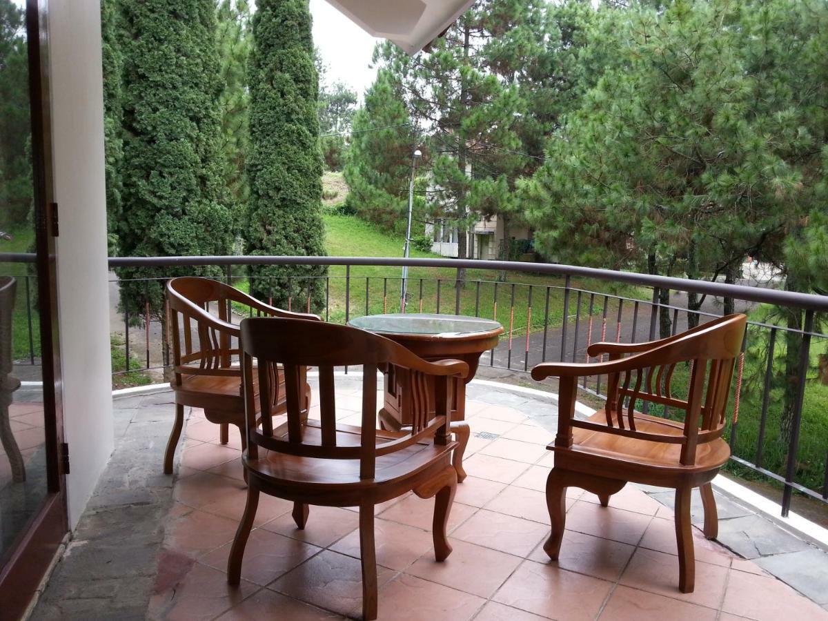 Villa 5Cemara Lembang Esterno foto